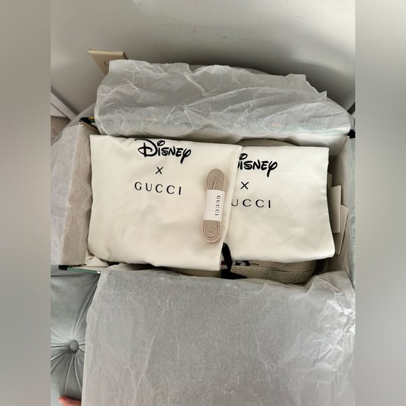 Gucci sneakers size 7,5 /37,5 Like new. - Picture 3 of 4